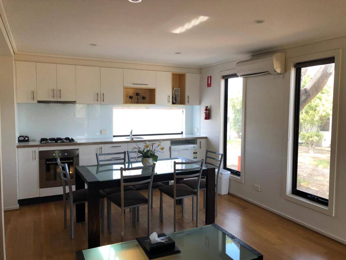 לייקס אינטרנס Koonwarra Holiday Park מראה חיצוני תמונה